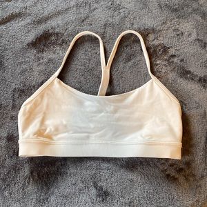 Lululemon Flow Y Nulu Bra